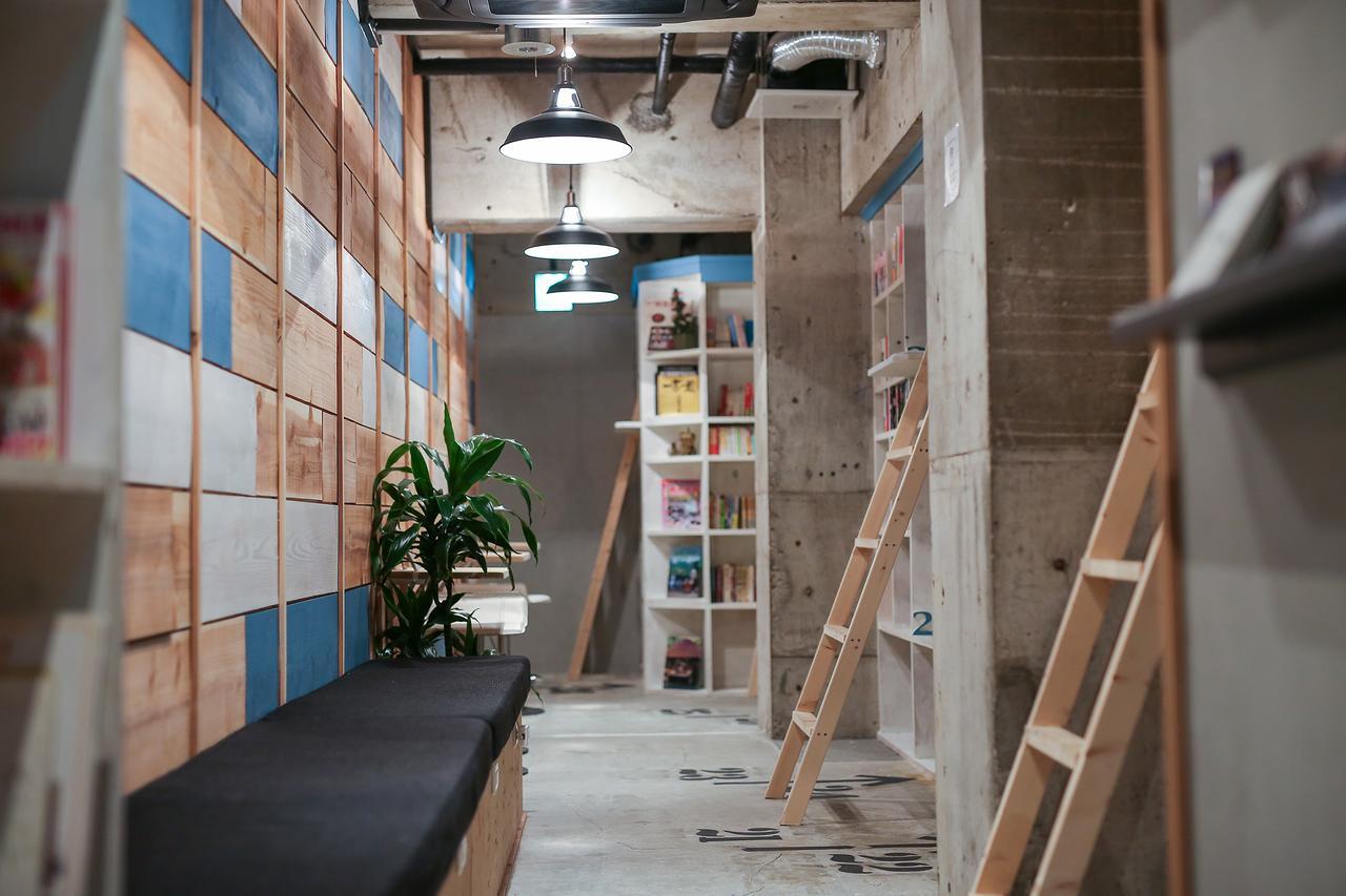 Bnbplus Niigata Book Inn Exteriér fotografie